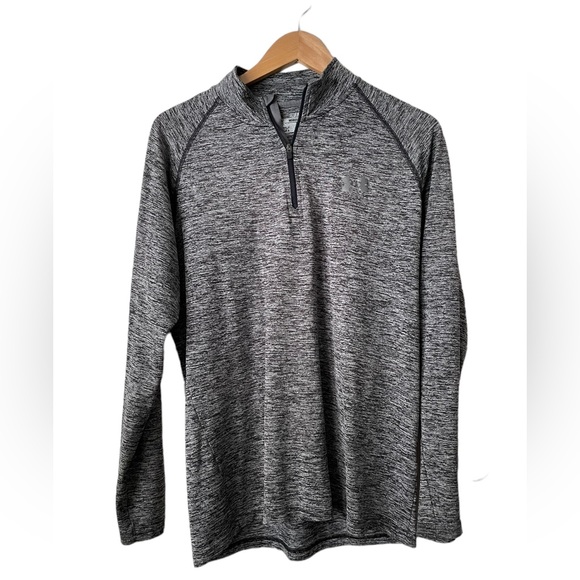 Under Armor - Picture 5 of 5